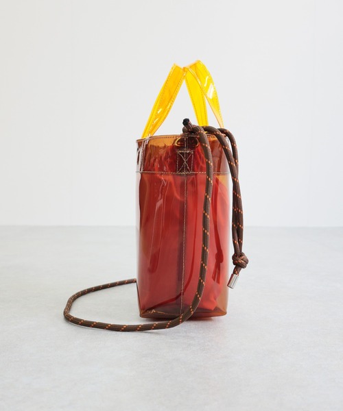 COLDE （コルデ）の「2way配色ビニールバッグ（トートバッグ・レディース・ブラック/ライトグリーン/オレンジ・FREE）」の5枚目の写真