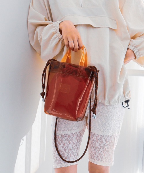 COLDE （コルデ）の「2way配色ビニールバッグ（トートバッグ・レディース・ブラック/ライトグリーン/オレンジ・FREE）」の18枚目の写真