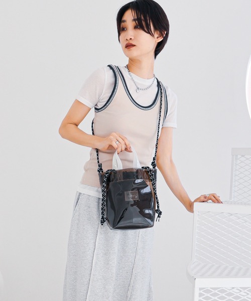 COLDE （コルデ）の「2way配色ビニールバッグ（トートバッグ・レディース・ブラック/ライトグリーン/オレンジ・FREE）」の14枚目の写真