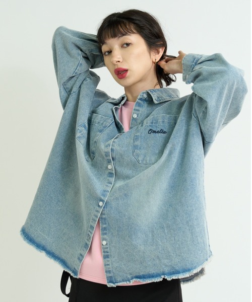 A.D.C.L.(エーディーシーエル)の「ダブルポケット オーバーサイズ デニムシャツ(シャツ/ブラウス・レディース・ブルー/サックスブルー・L/M)」の4枚目の写真