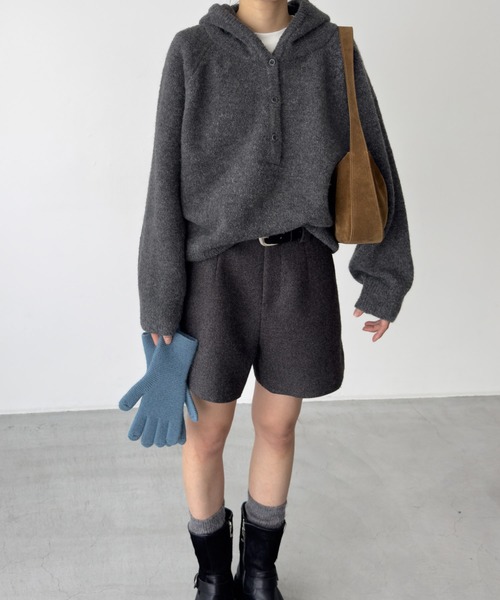 CANAL JEAN（キャナルジーン）の「diggity　パーカーニットプルオーバー（ニット/セーター・レディース・アイボリー/チャコールグレー・ONE SIZE）」の2枚目の写真