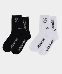 ARWW（エーアールダブリューダブリュー）の「[2PACK] Women's Unbalanced Devil Heart Hand-drawn Socks（ソックス/靴下）」