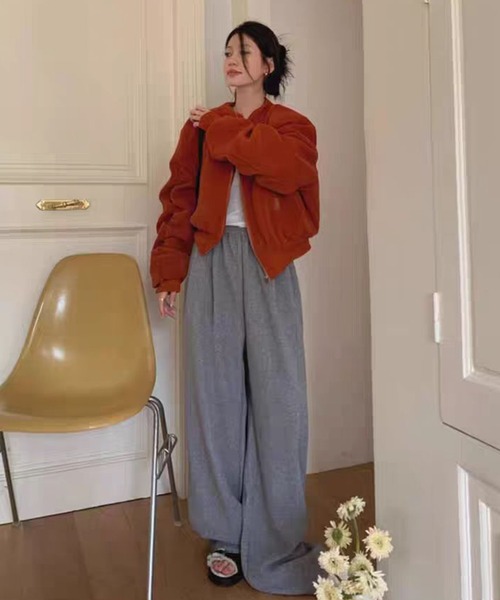 AsheKsha(アシクシャ)の「レトロでゆるやかなシルエットの万能コート(MA-1・レディース・ブラック/オレンジ・M)」の12枚目の写真