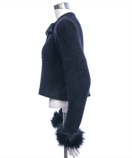 clear（クリア）の「リボン付き袖口ファーニットカーディガン[バレエコア ガーリー]≪AW新作≫（カーディガン/ボレロ・レディース・ブラック/アイボリー・F）」の21枚目の写真