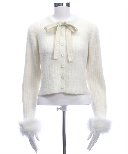 clear（クリア）の「リボン付き袖口ファーニットカーディガン[バレエコア ガーリー]≪AW新作≫（カーディガン/ボレロ・レディース・ブラック/アイボリー・F）」の13枚目の写真