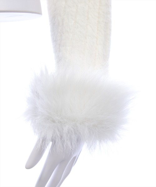 clear（クリア）の「リボン付き袖口ファーニットカーディガン[バレエコア ガーリー]≪AW新作≫（カーディガン/ボレロ・レディース・ブラック/アイボリー・F）」の19枚目の写真