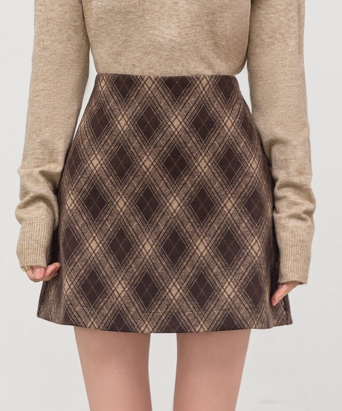 DAY CLOSET（デイ クローゼット）の「【ショート丈/ぺチパンツ付き】ハイウエストアーガイルチェックウール風ミニスカート レディース（スカート・レディース・グレー/ブラウン・S/M/L）」の2枚目の写真