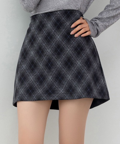 DAY CLOSET（デイ クローゼット）の「【ショート丈/ぺチパンツ付き】ハイウエストアーガイルチェックウール風ミニスカート レディース（スカート・レディース・グレー/ブラウン・S/M/L）」の3枚目の写真