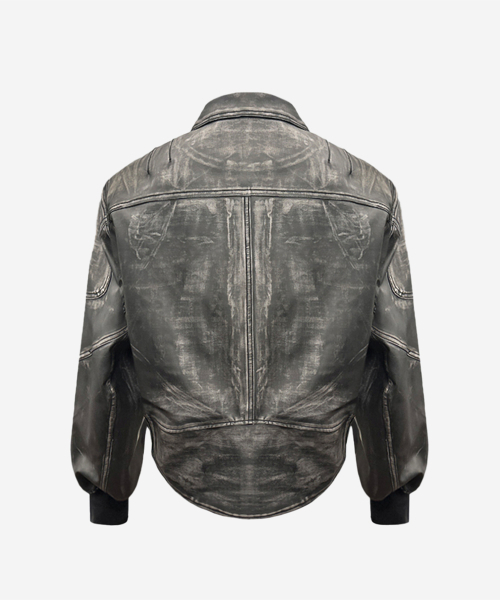 BLR（ビーエルアール）の「Leather Pauldron Biker Cropped Jacket（ライダースジャケット・メンズ・グレー・SMALL/MEDIUM）」の3枚目の写真
