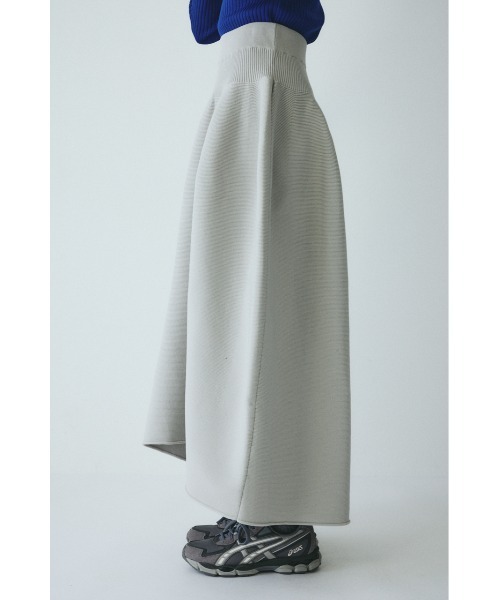 HeRIN.CYE（ヘリンドットサイ）の「Jersey volume knit skirt　　ジャージボリュームニットスカート（スカート・レディース・ブラック/ブルー/ライトグレー・FREE）」の4枚目の写真