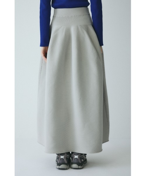 HeRIN.CYE（ヘリンドットサイ）の「Jersey volume knit skirt　　ジャージボリュームニットスカート（スカート・レディース・ブラック/ブルー/ライトグレー・FREE）」の5枚目の写真
