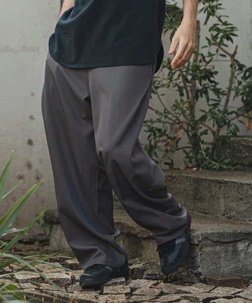 CAMBIO（カンビオ）の「mp14473- Tropical Wide Straight Pants イージースラックスパンツ(S63226cmb)（スラックス・メンズ・チャコール/キナリ/グレイッシュベージュ/ブラック・L/M/S）」の4枚目の写真
