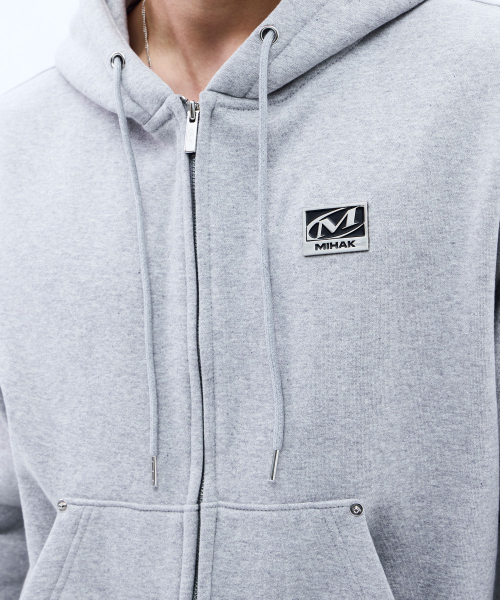 MIHAK(ミハク)の「メタルプレート起毛フードパーカージップアップ(GRAY)(ジャージ・メンズ・その他・1/2/3)」の8枚目の写真