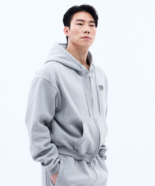 MIHAK(ミハク)の「メタルプレート起毛フードパーカージップアップ(GRAY)(ジャージ・メンズ・その他・1/2/3)」の11枚目の写真