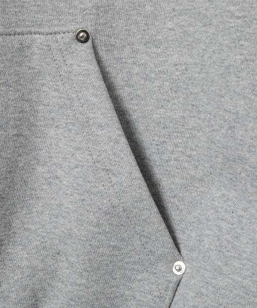 MIHAK(ミハク)の「メタルプレート起毛フードパーカージップアップ(GRAY)(ジャージ・メンズ・その他・1/2/3)」の5枚目の写真