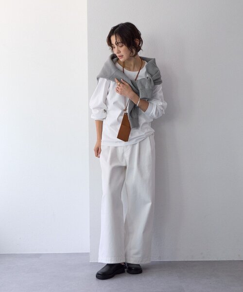 RIVE DROITE（リヴドロワ）の「【A・MONN(アモン)】オーバーロングTシャツ（Tシャツ/カットソー・レディース・ライトグレー/ホワイト・FREE）」の4枚目の写真