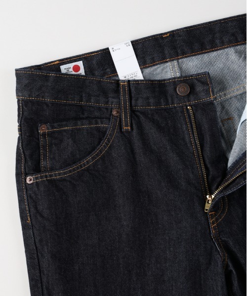 EDWIN(エドウィン)の「EDWIN(エドウィン)【メンズ】「401」ブーツカット(デニムパンツ・メンズ・ダークインディゴブルー・30inch/31inch/33inch/34inch/32inch/29inch/28inch/27inch)」の3枚目の写真