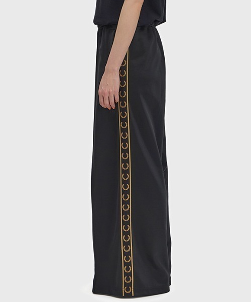 FRED PERRY(フレッドペリー)の「Taped Track Pants/テープトラックパンツ(その他パンツ・レディース・ブラック・8/10)」の18枚目の写真