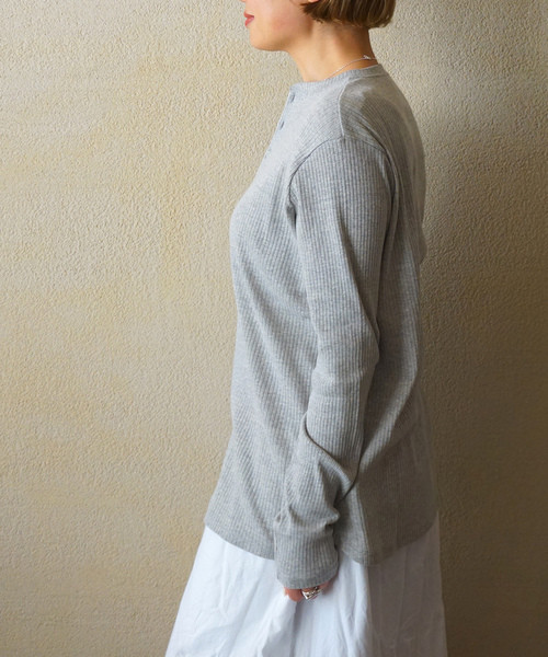 JOURNAL STANDARD LUXE（ジャーナルスタンダード　ラックス）の「ランダムテレコ プルオーバー（Tシャツ/カットソー・レディース・アイボリー/ブラック/グレー・FREE）」の9枚目の写真