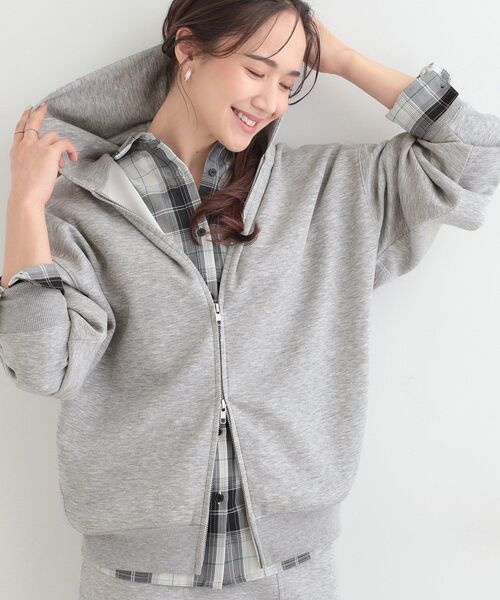 SHOO・LA・RUE（シューラルー）の「【セットアップ可/S-LL/なめらかタッチ】ZIPパーカ（パーカー・レディース・アイボリー/ブラウン系その他/グレー・01/02/03/04）」の2枚目の写真