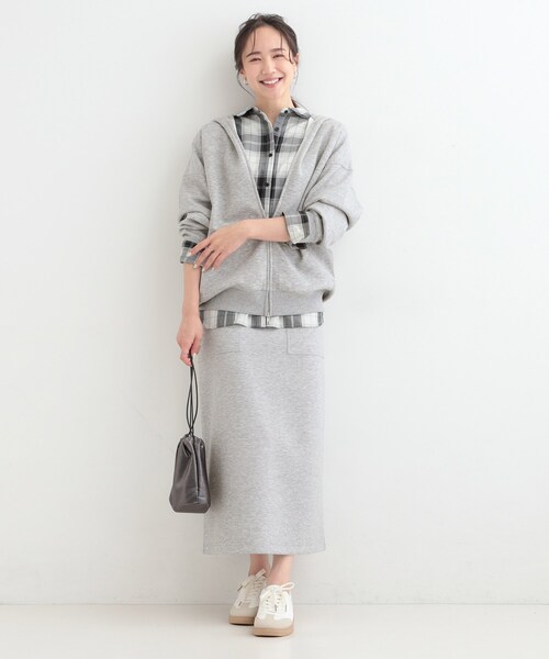 SHOO・LA・RUE（シューラルー）の「【セットアップ可/S-LL/なめらかタッチ】ZIPパーカ（パーカー・レディース・アイボリー/ブラウン系その他/グレー・01/02/03/04）」の14枚目の写真