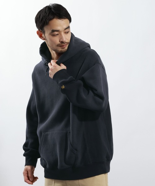 BAYFLOW（ベイフロー）の「HUG FITスウェットフーディー（パーカー・メンズ・チャコール/ピンク・MEDIUM/LARGE）」の17枚目の写真