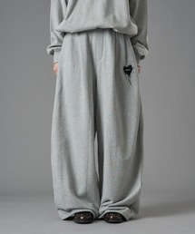 ONCILY(�I���V�F���[)��HEART LOGO WIDE SWEATPANTS / �n�[�g���S���C�h�X�E�F�b�g�p���c(�X�E�F�b�g�p���c)
