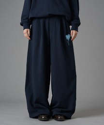 ONCILY（オンシェリー）の「HEART LOGO WIDE SWEATPANTS / ハートロゴワイドスウェットパンツ（スウェットパンツ）」