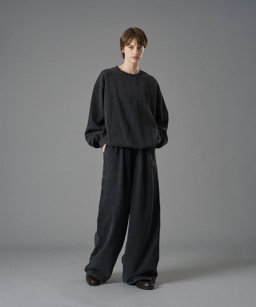 ONCILY(オンシェリー)の「HEART LOGO WIDE SWEATPANTS / ハートロゴワイドスウェットパンツ(スウェットパンツ・メンズ・ブラック系その他/杢グレー/ブラック/ブラウン/ネイビー・X-SMALL/SMALL/MEDIUM/LARGE)」の12枚目の写真