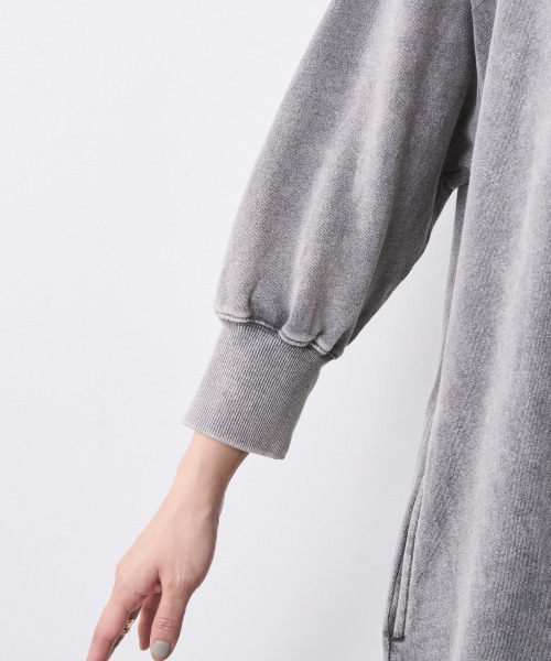 CHIC STYLE(シックスタイル)の「硫化染スウェット7分袖ロングワンピース <大きいサイズ有>シックスタイル(ワンピース・レディース・チャコール/グレー系・M/L/LL/3L/4L/5L)」の17枚目の写真