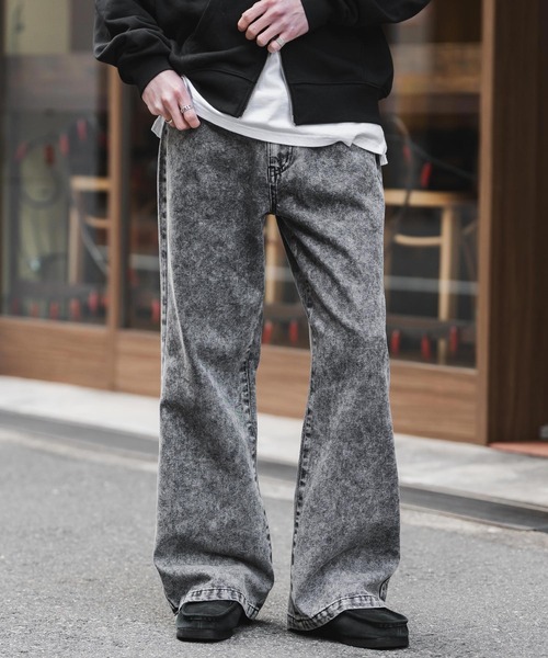 Rocky Monroe(ロッキーモンロー)の「ルーズシルエットセミフレアワイドデニムパンツ(デニムパンツ・メンズ・ブラック/ワンウォッシュ/ライトブラック/ケミカルウォッシュ/インディゴブルー・M/L/XL)」の11枚目の写真