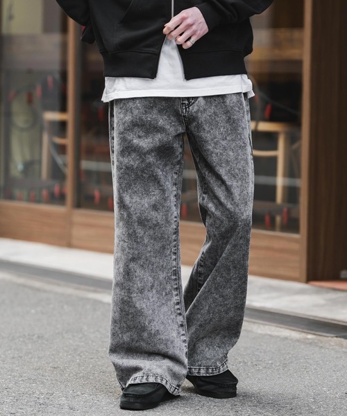 Rocky Monroe(ロッキーモンロー)の「ルーズシルエットセミフレアワイドデニムパンツ(デニムパンツ・メンズ・ブラック/ワンウォッシュ/ライトブラック/ケミカルウォッシュ/インディゴブルー・M/L/XL)」の12枚目の写真