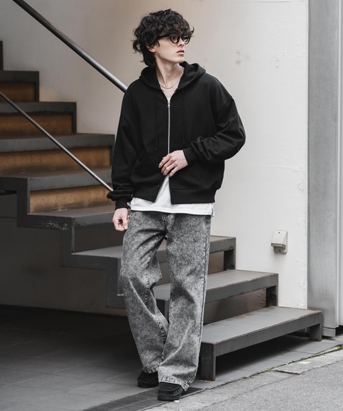 Rocky Monroe(ロッキーモンロー)の「ルーズシルエットセミフレアワイドデニムパンツ(デニムパンツ・メンズ・ブラック/ワンウォッシュ/ライトブラック/ケミカルウォッシュ/インディゴブルー・M/L/XL)」の14枚目の写真