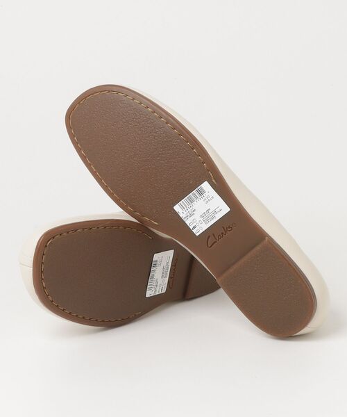 Clarks（クラークス）の「Livia Lily / リビアリリー (クリームレザー)（パンプス・レディース・ホワイト・UK3/UK3.5/UK4/UK4.5/UK5/UK5.5/UK6）」の9枚目の写真