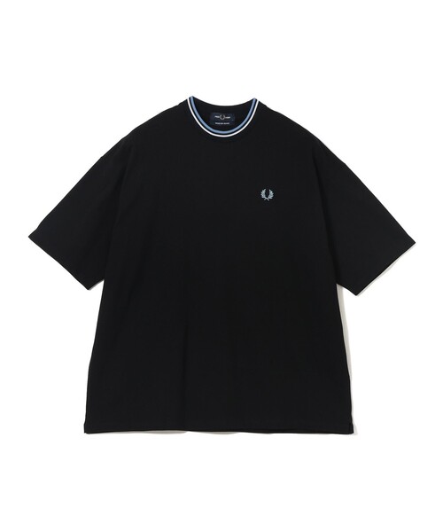 BEAMS（ビームス）の「FRED PERRY / 【別注】オーバーサイズ ティップライン ピケ Tシャツ（Tシャツ/カットソー・メンズ・チャコールグレー/ホワイト/ブラック・XL/L/M/S）」の2枚目の写真