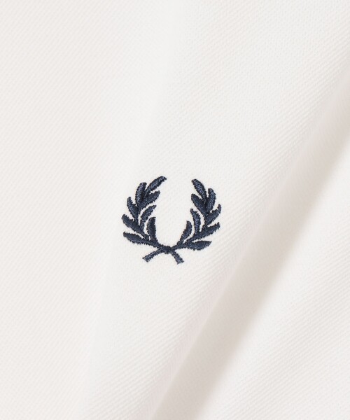 BEAMS（ビームス）の「FRED PERRY / 【別注】オーバーサイズ ティップライン ピケ Tシャツ（Tシャツ/カットソー・メンズ・チャコールグレー/ホワイト/ブラック・XL/L/M/S）」の11枚目の写真