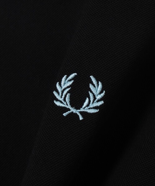 BEAMS（ビームス）の「FRED PERRY / 【別注】オーバーサイズ ティップライン ピケ Tシャツ（Tシャツ/カットソー・メンズ・チャコールグレー/ホワイト/ブラック・XL/L/M/S）」の14枚目の写真