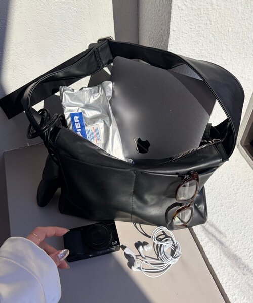 CIAOPANIC TYPY(チャオパニックティピー)の「:【PON企画】ミニポーチショルダー付きBAG(ショルダーバッグ・レディース・ブラック/ダークブラウン/ベージュ・ONE SIZE)」の1枚目の写真