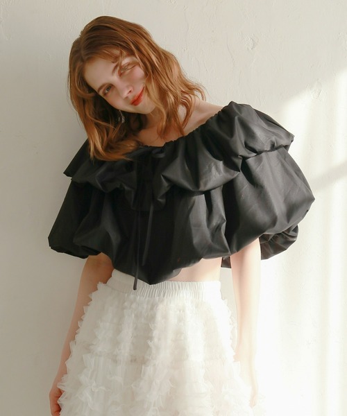 mic by Olu.（ミックバイオルドット）の「ホイップオフショルダートップス（シャツ/ブラウス・レディース・ブラック/ベビーピンク/ホワイト・FREE）」の2枚目の写真