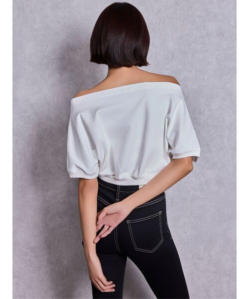 GYDA(ジェイダ)の「GGエンボスオフショルトップス(Tシャツ/カットソー・レディース・ミント/ブラック/オフホワイト・FREE)」の5枚目の写真