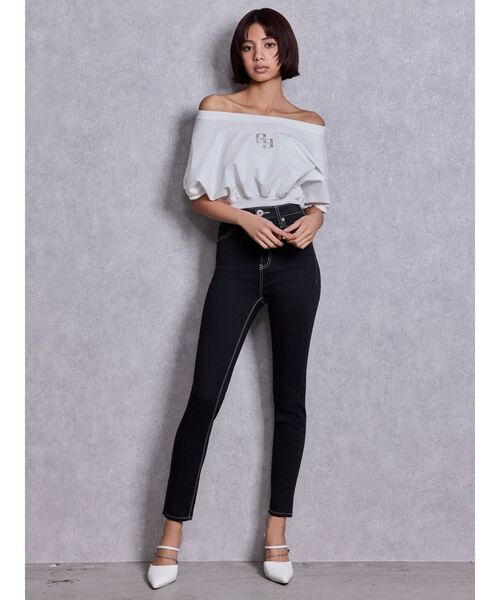GYDA(ジェイダ)の「GGエンボスオフショルトップス(Tシャツ/カットソー・レディース・ミント/ブラック/オフホワイト・FREE)」の6枚目の写真