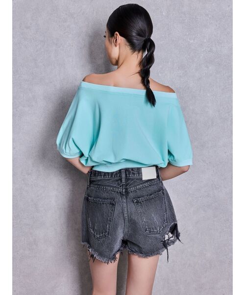 GYDA(ジェイダ)の「GGエンボスオフショルトップス(Tシャツ/カットソー・レディース・ミント/ブラック/オフホワイト・FREE)」の13枚目の写真