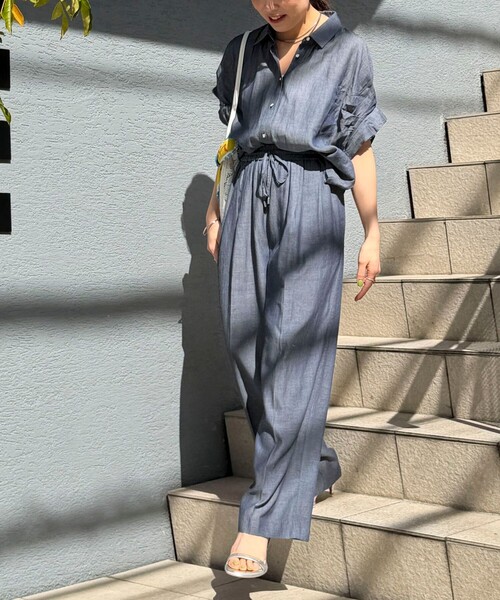 MICO COULIER(ミコクリエ)の「《セットアップ対応》シアーデニム袖タックブラウス(シャツ/ブラウス・レディース・ライトブルー/インディゴブルー・38)」の6枚目の写真