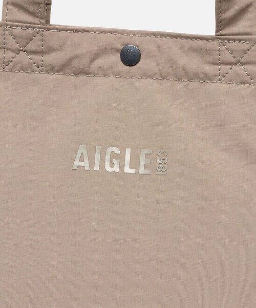 AIGLE(エーグル)の「撥水 ネイバーフッド 2way ショルダーバッグ 10L(ショルダーバッグ・レディース・ブラウン/ブラック・FREE)」の8枚目の写真