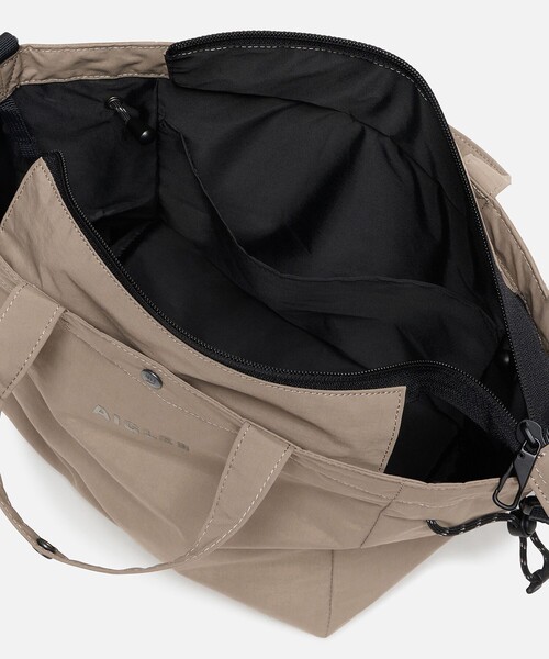 AIGLE(エーグル)の「撥水 ネイバーフッド 2way ショルダーバッグ 10L(ショルダーバッグ・レディース・ブラウン/ブラック・FREE)」の14枚目の写真