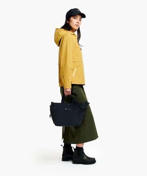 AIGLE(エーグル)の「撥水 ネイバーフッド 2way ショルダーバッグ 10L(ショルダーバッグ・レディース・ブラウン/ブラック・FREE)」の16枚目の写真