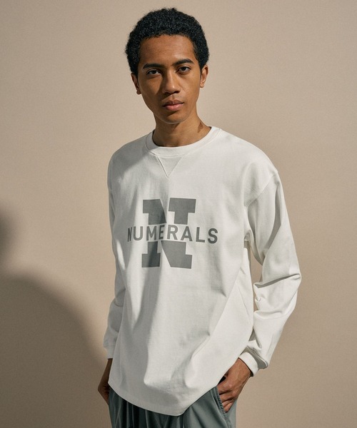 NUMERALS（ヌメラルズ）の「[NUMERALS]N-LOGO LONG SLEEVED T（Tシャツ/カットソー・メンズ・ブラック/ホワイト・LARGE/MEDIUM）」の7枚目の写真