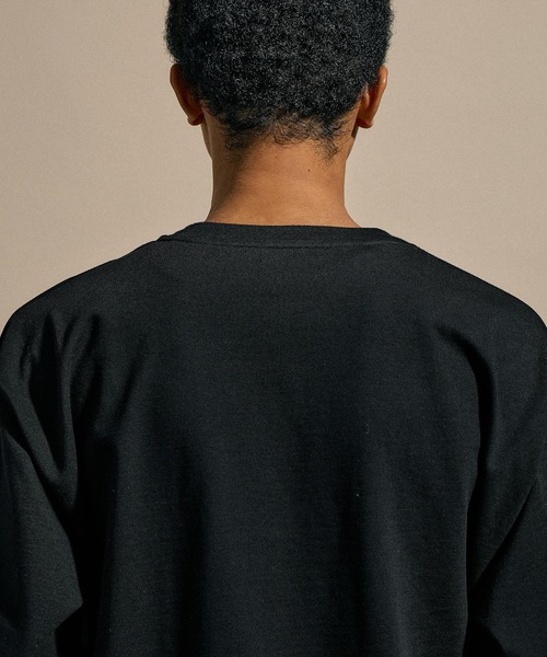 NUMERALS（ヌメラルズ）の「[NUMERALS]N-LOGO LONG SLEEVED T（Tシャツ/カットソー・メンズ・ブラック/ホワイト・LARGE/MEDIUM）」の22枚目の写真