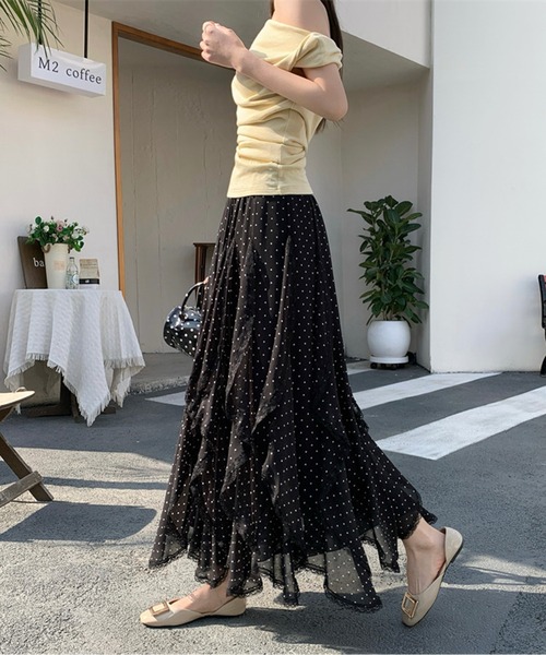 AMAJI(アマジ)の「ドット柄シアースカート(スカート・レディース・ブラック・LARGE/MEDIUM)」の4枚目の写真