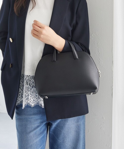 green label relaxing(グリーンレーベルリラクシング)の「【WEB限定】2WAY ラウンド ボストンバッグ / ショルダーバッグ(ショルダーバッグ・レディース・ブラック/ナチュラル/モカ・FREE)」の6枚目の写真